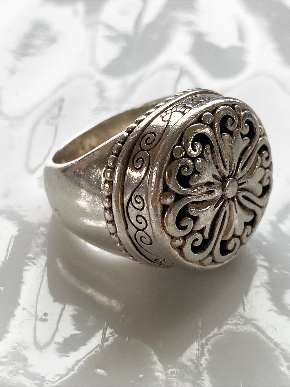 Brighton RARE STERLING SILVER Retired Statement Ring. Size 6 - Picture 7 of 10